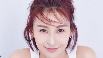 贾青明星小站,揭秘明星背后的故事与风采