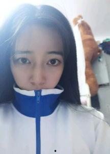 网红蓝色门牙唱歌的是谁